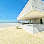 Ocean View-Valentino! By Airport!